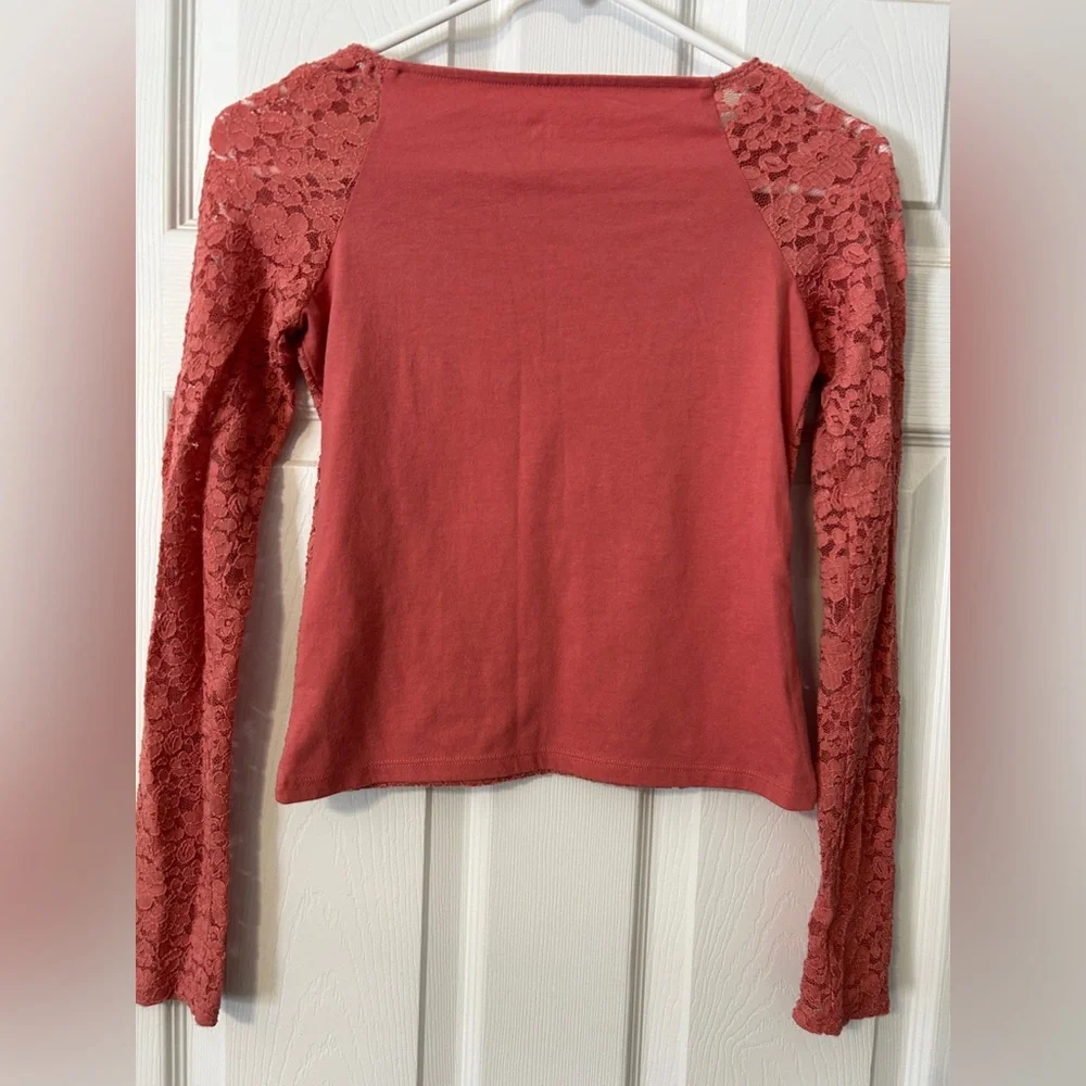 Abercrombie Kids Tween Girls Long Sleeve Square Neck Lace Top 11/12 Coral Peach - Picture 4 of 7